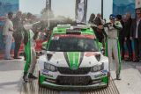 Jan Kopecký a ŠKODA vyhráli kategorii WRC 2 Francouzské rally