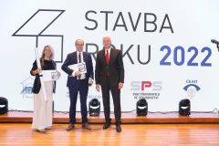 Budova radnice Prahy 12 získala v soutěži Stavba roku 2022 ocenění za své vizionářství a inovace